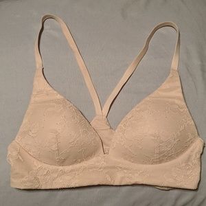 Body by Victoria Lightly Lined Plunge Bra 32B
